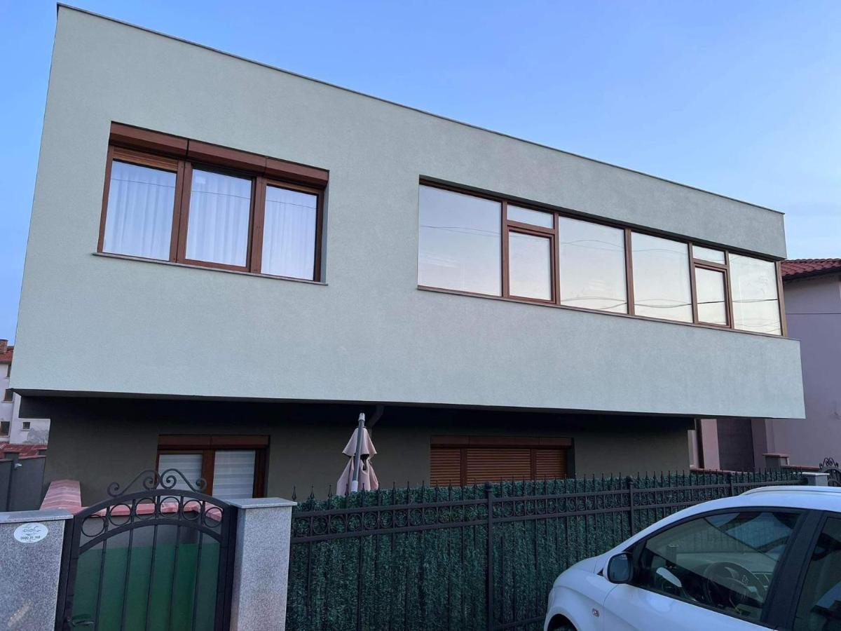 Ross Holiday Home Burgas Exterior photo